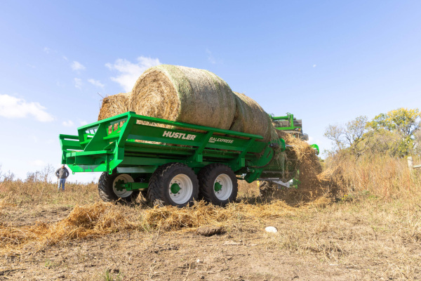 Hustler | Bale Feeders | BaleXpress Multi-Bale Feeders for sale at Eureka Valley Agriculture